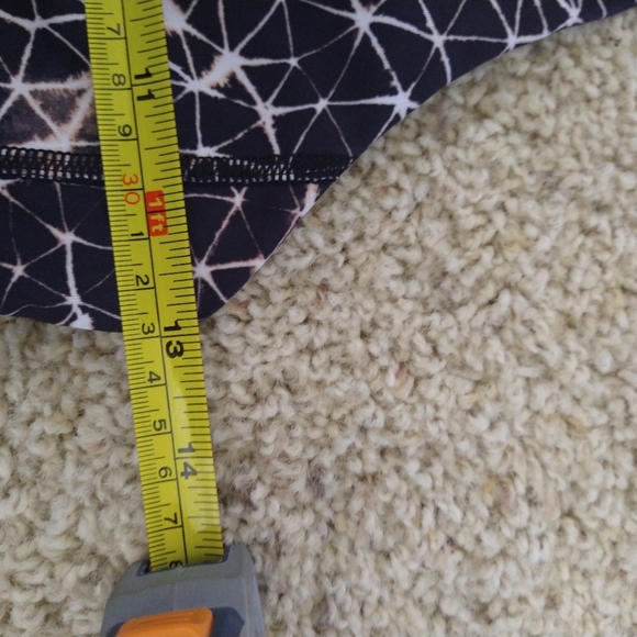 Lululemon Sports Bra - Picture 6 of 8